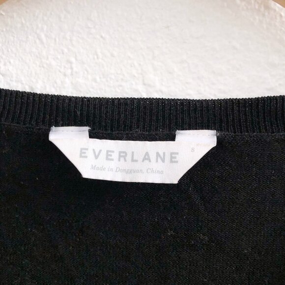 EVERLANE Lightweight V-Neck 100% Wool Sweater Small Size - Picture 6 of 9